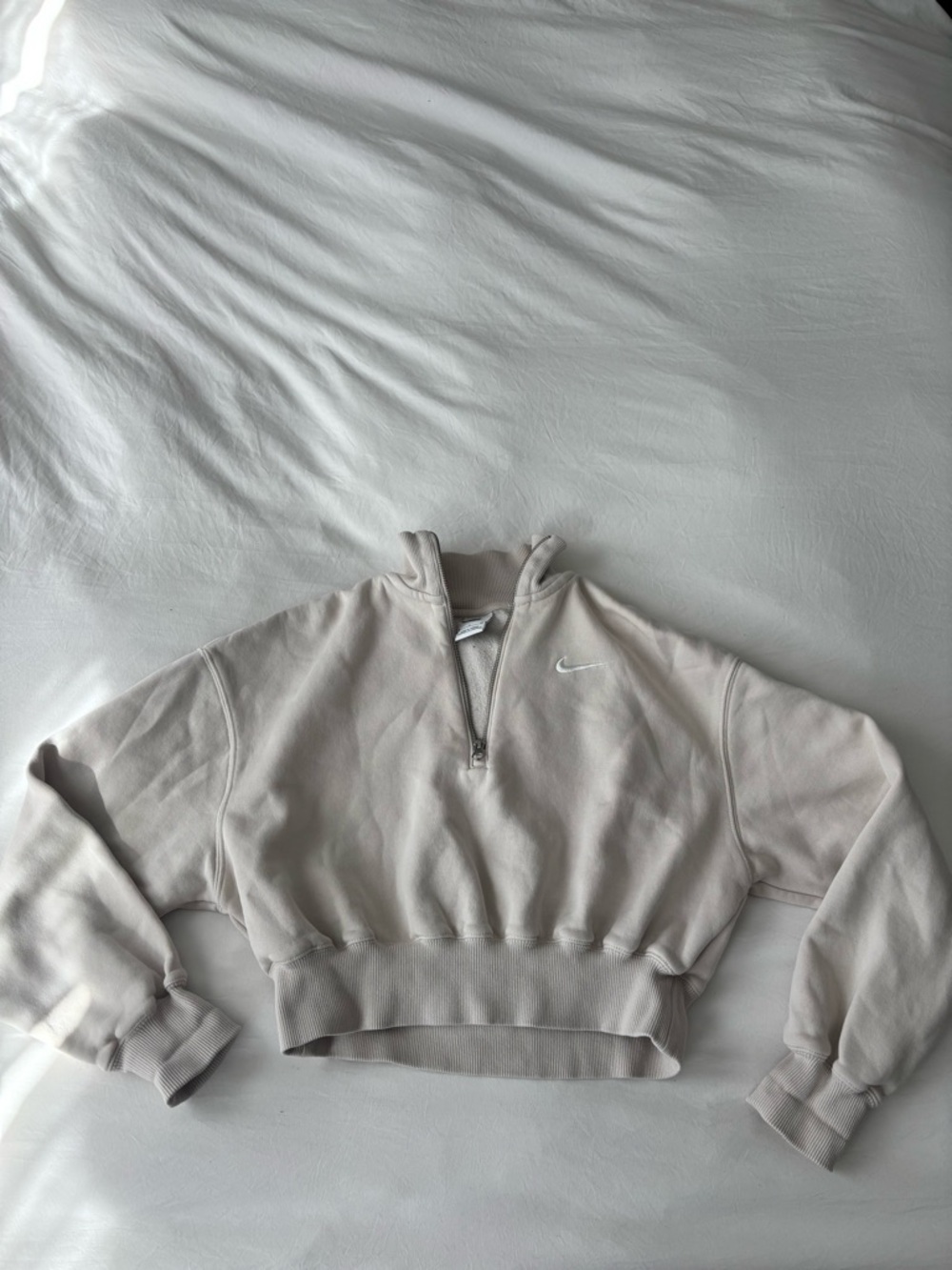 Nike Cropped Quarter Zip Sweatshirt Size Small Beige